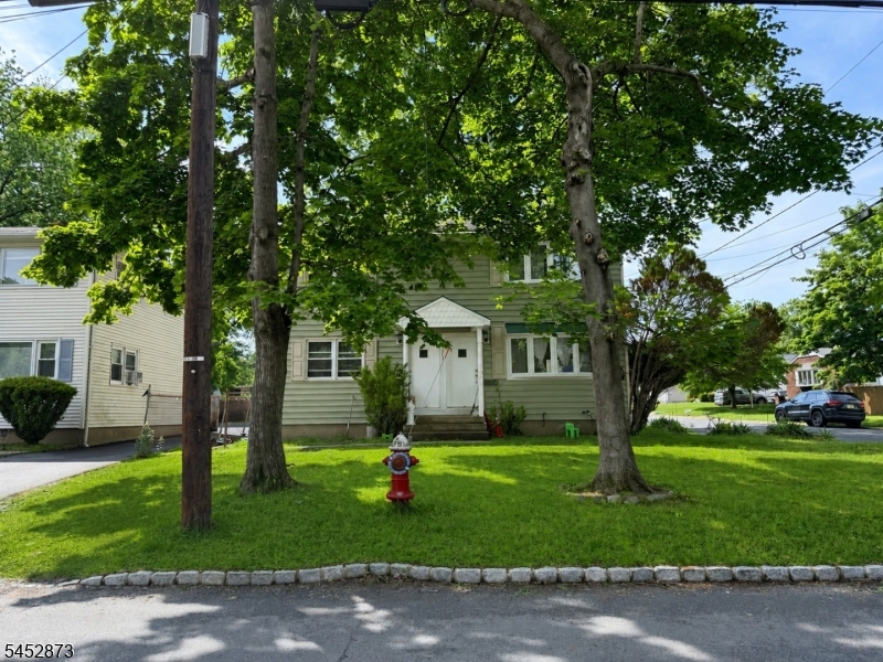 240 Cedar St Property Photo 1
