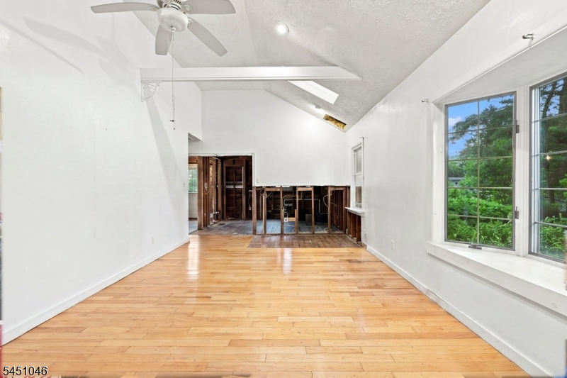 1151 Butlers Park Rd Property Photo 12