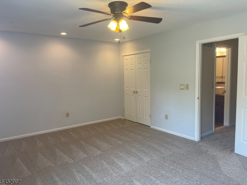 4 Amy Ct Property Photo 25