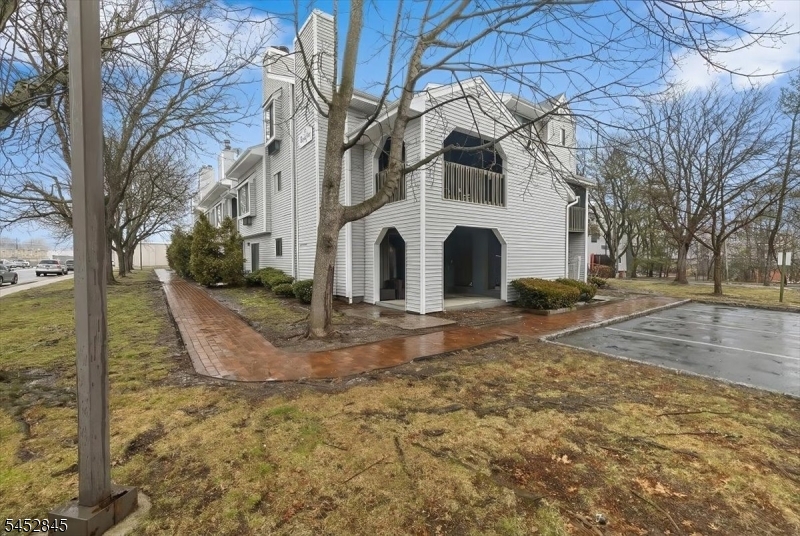 90 Ralph St 1 Property Photo 1