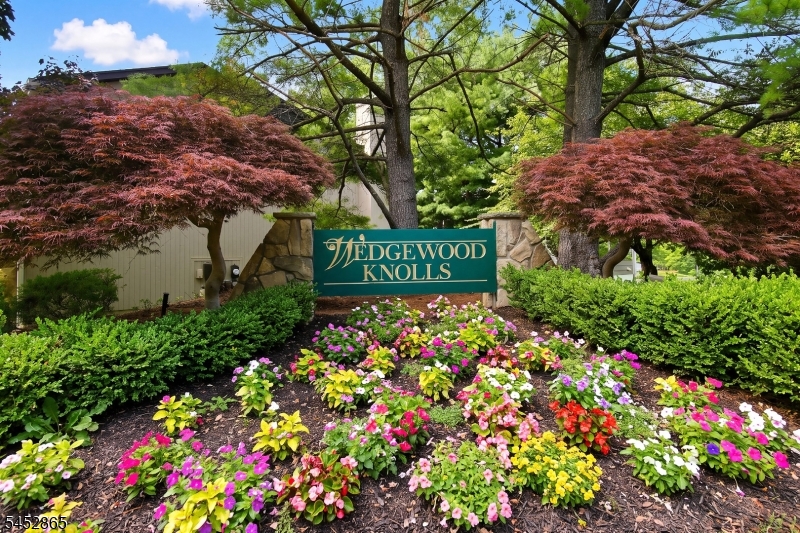 30 Wedgewood Dr Property Photo 4