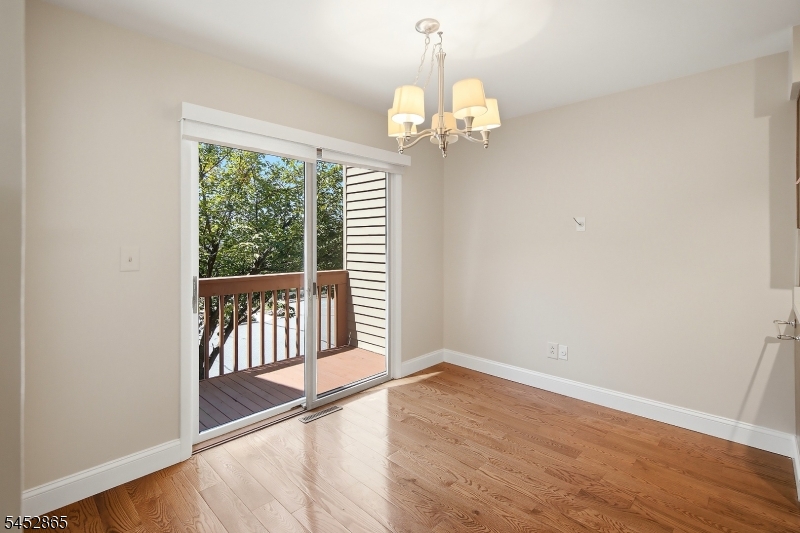 30 Wedgewood Dr Property Photo 8
