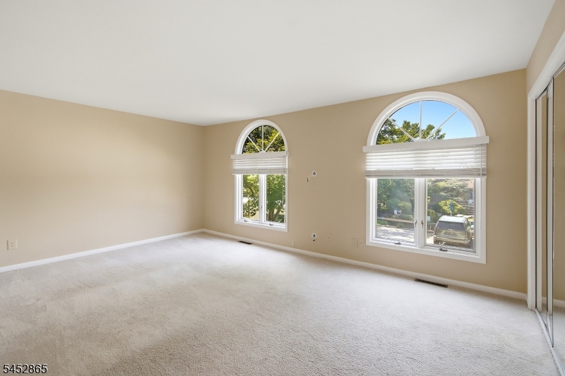 30 Wedgewood Dr Property Photo 15