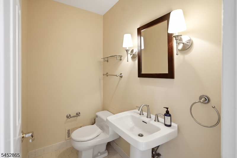 30 Wedgewood Dr Property Photo 26