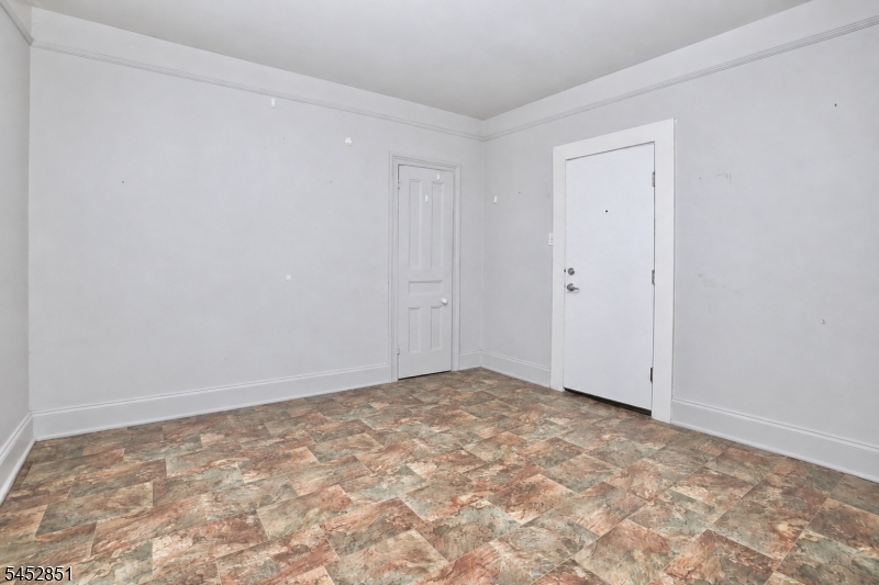 27 Augusta St Property Photo 6