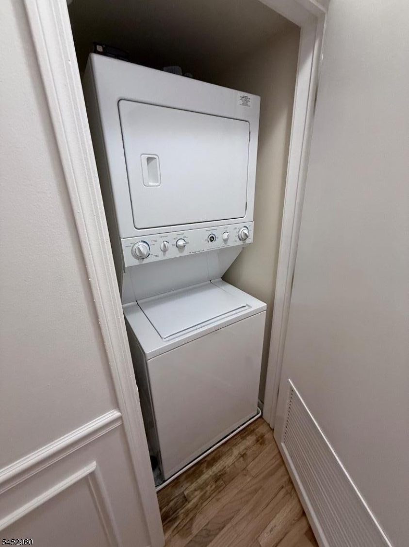 13 North Union Avenue 1 Property Photo 10