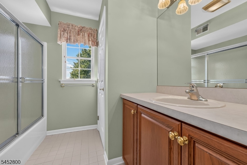 22 Mott Way Property Photo 25