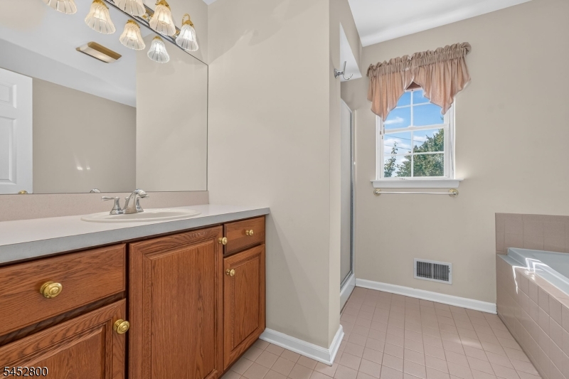 22 Mott Way Property Photo 28