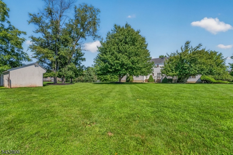 22 Mott Way Property Photo 32