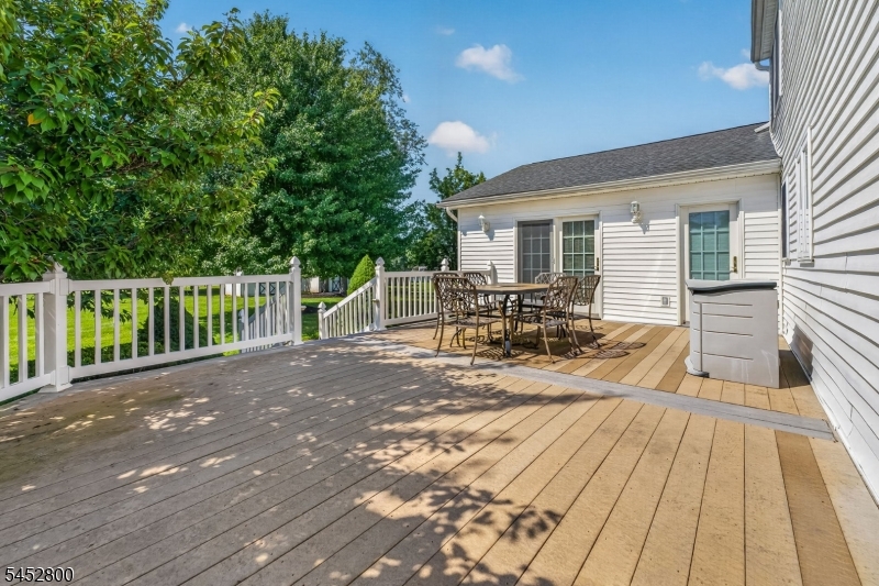 22 Mott Way Property Photo 34
