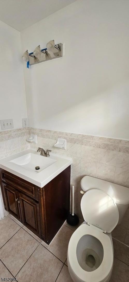 655 4th St Property Photo 17