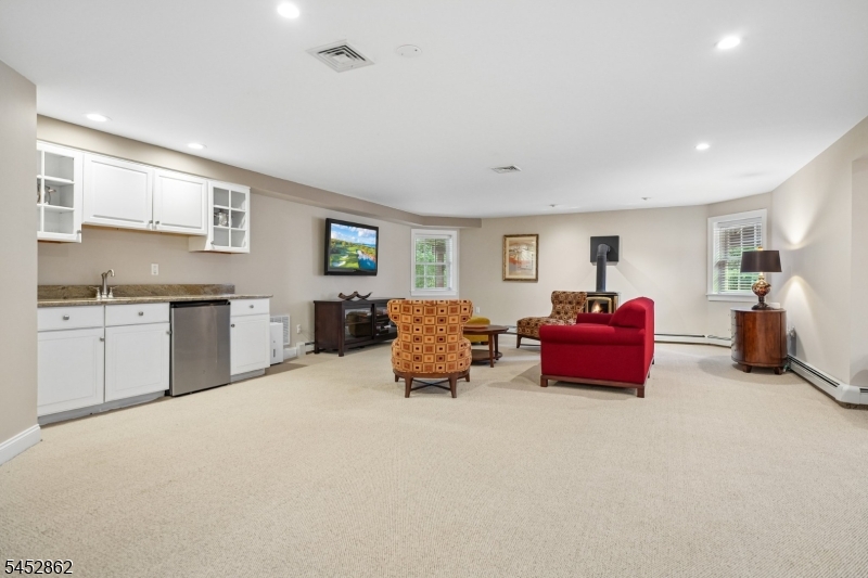 3 Forest Hill Dr Property Photo 36