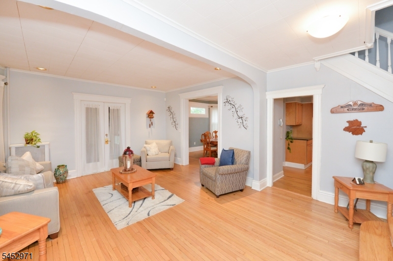 70 Fontaine Ave Property Photo 6