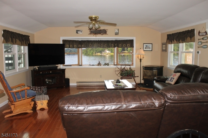 28 Benedict Dr Property Photo 12