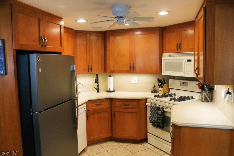 28 Benedict Dr Property Photo 17