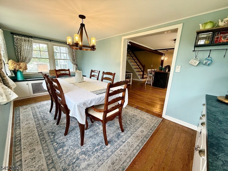 305 Springbrook Trl Property Photo 11