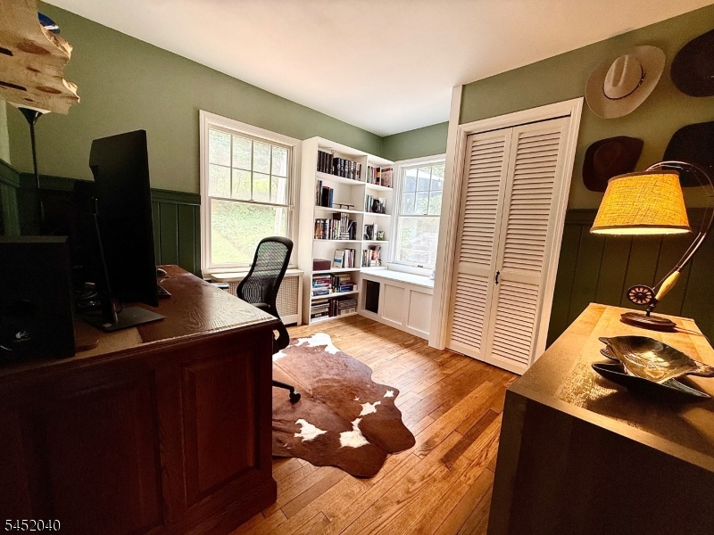 305 Springbrook Trl Property Photo 22