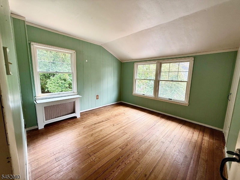 305 Springbrook Trl Property Photo 28