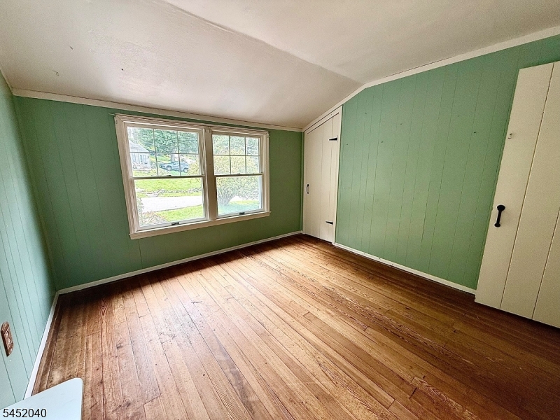 305 Springbrook Trl Property Photo 29