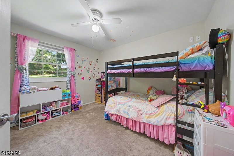 50 River Rd Property Photo 6