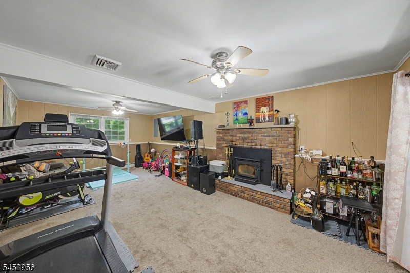 50 River Rd Property Photo 13