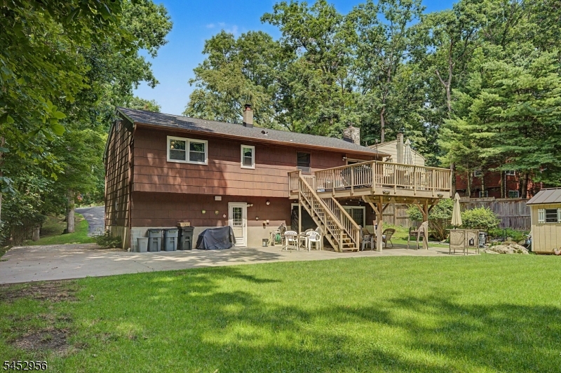 50 River Rd Property Photo 17