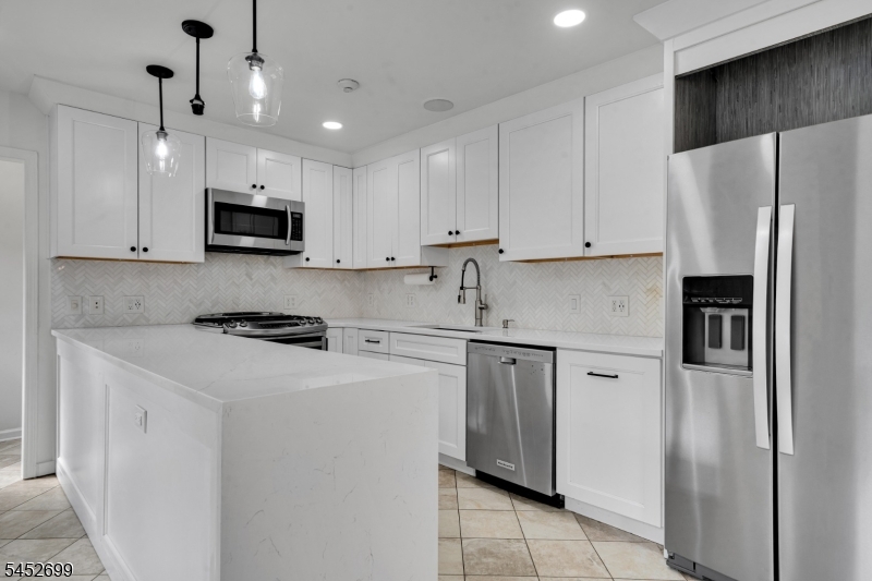 20 Normandy Rd Property Photo 9