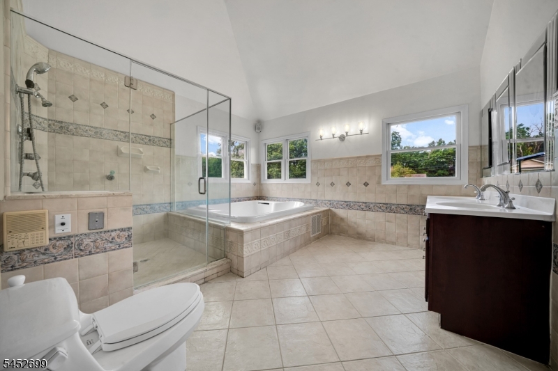 20 Normandy Rd Property Photo 23