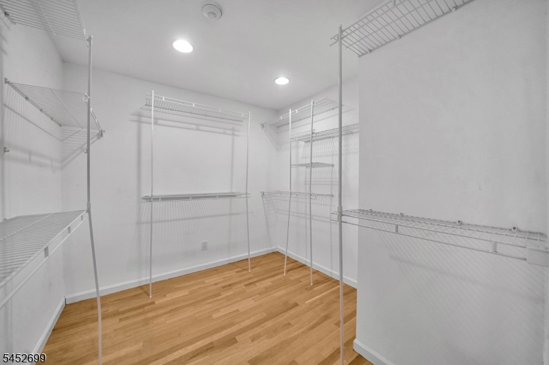 20 Normandy Rd Property Photo 24