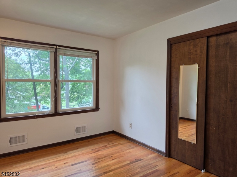154 Hillside Ave Property Photo 28