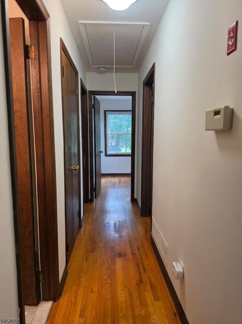 154 Hillside Ave Property Photo 32