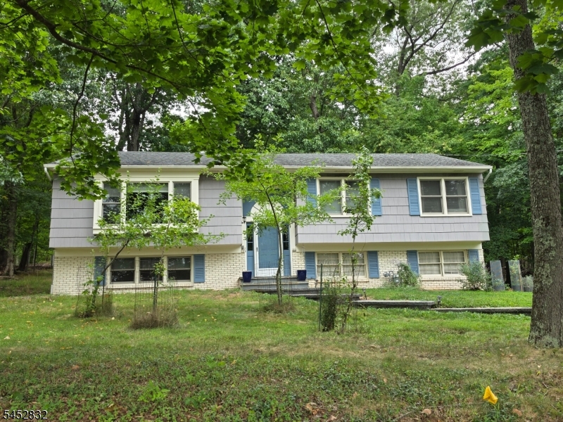 154 Hillside Ave Property Photo 38