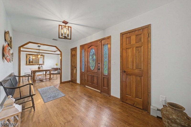 38 Dyer Rd Property Photo 5