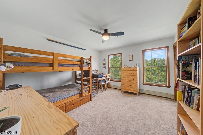38 Dyer Rd Property Photo 31