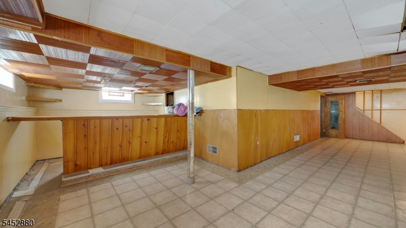 48 Doherty Dr S Property Photo 27
