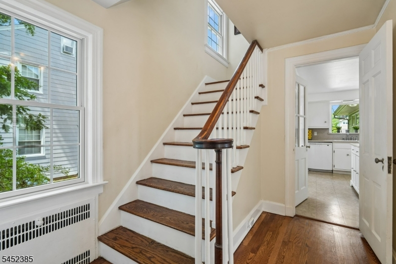 68 Linden Ave Property Photo 18