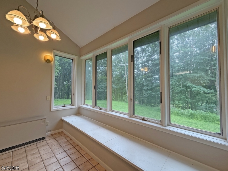 38 Deckertown Tpke Property Photo 8