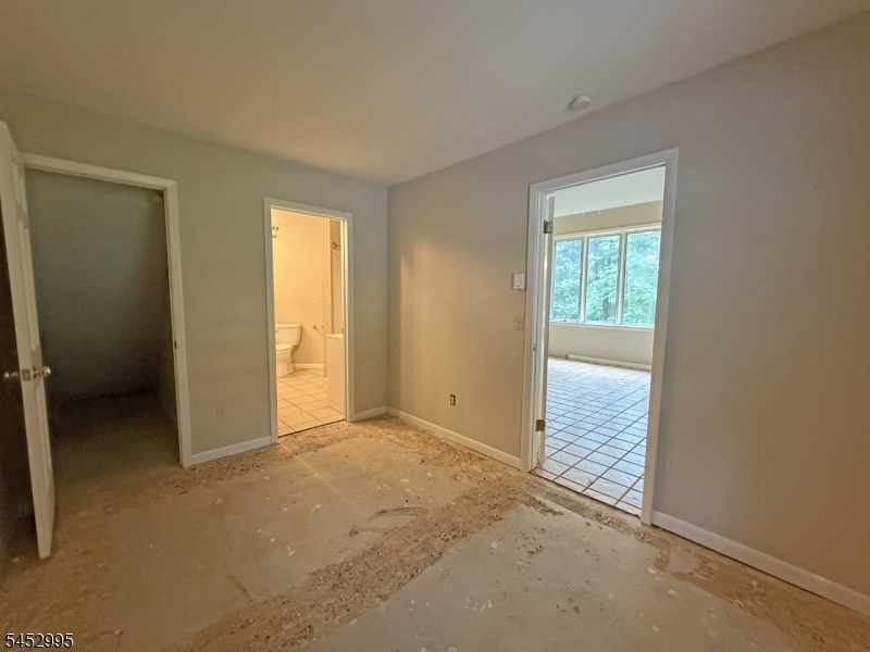 38 Deckertown Tpke Property Photo 17