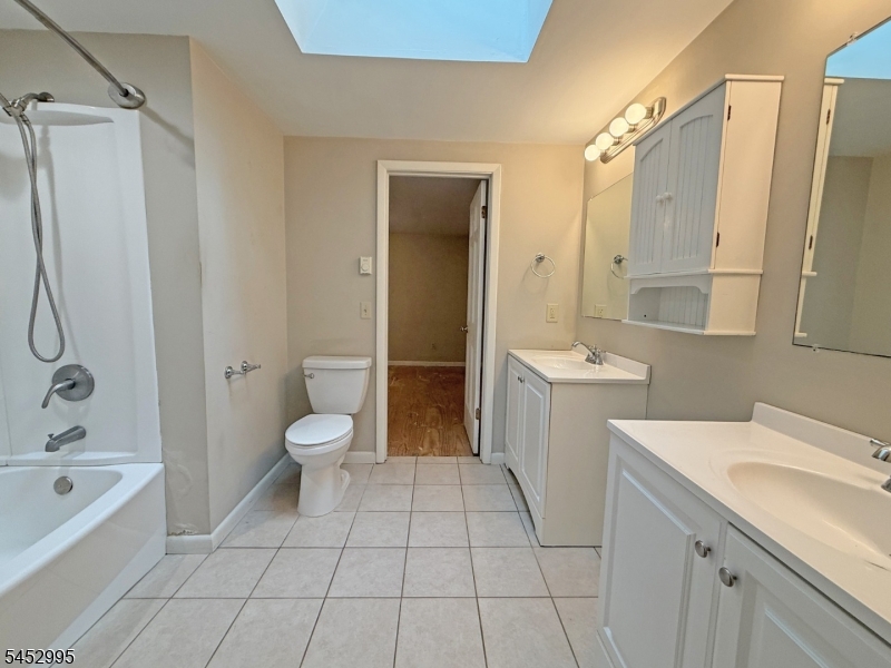 38 Deckertown Tpke Property Photo 22