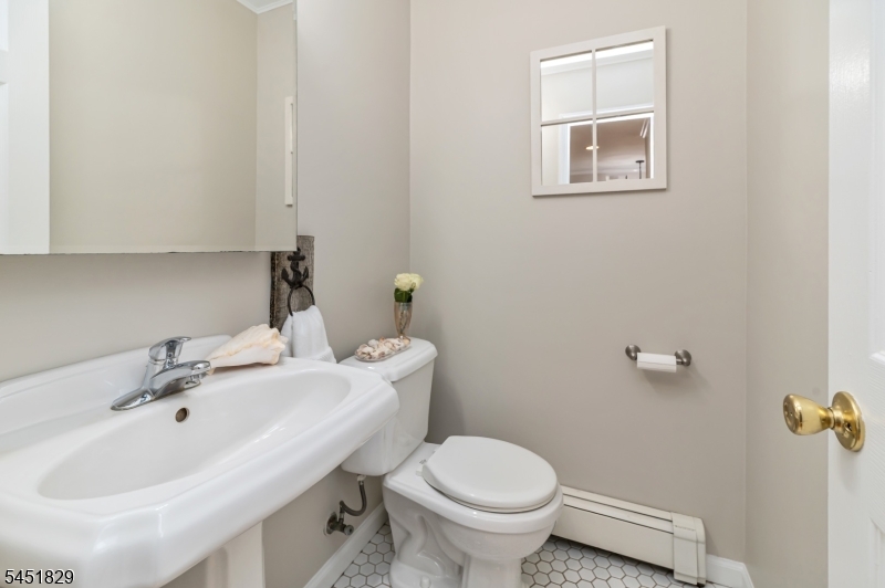 13 Maple Rd Property Photo 12