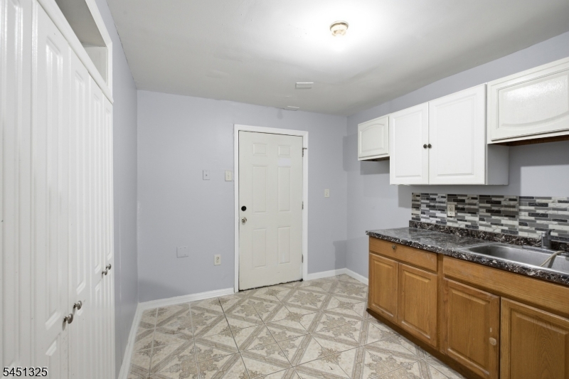 91 S 13th St Property Photo 15