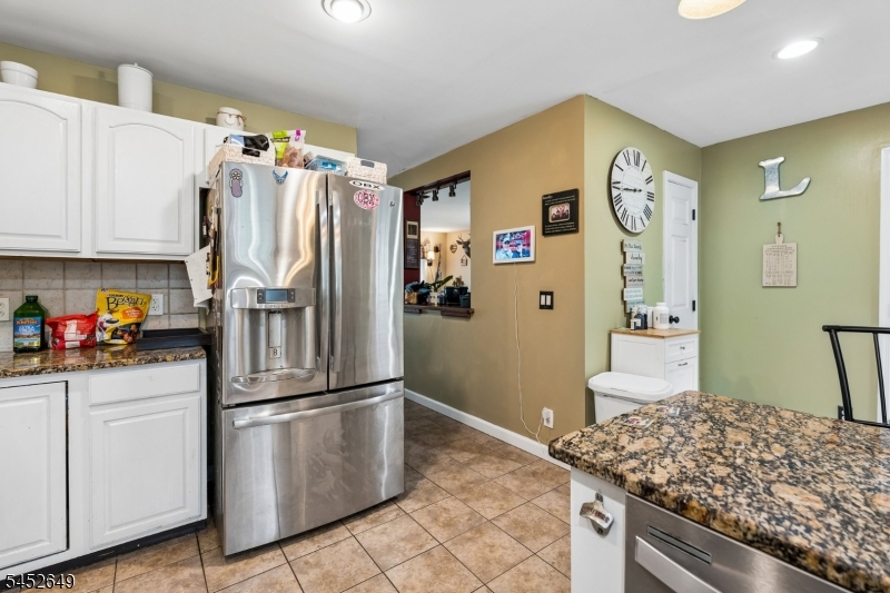 2 Elizabeth Pl Property Photo 14