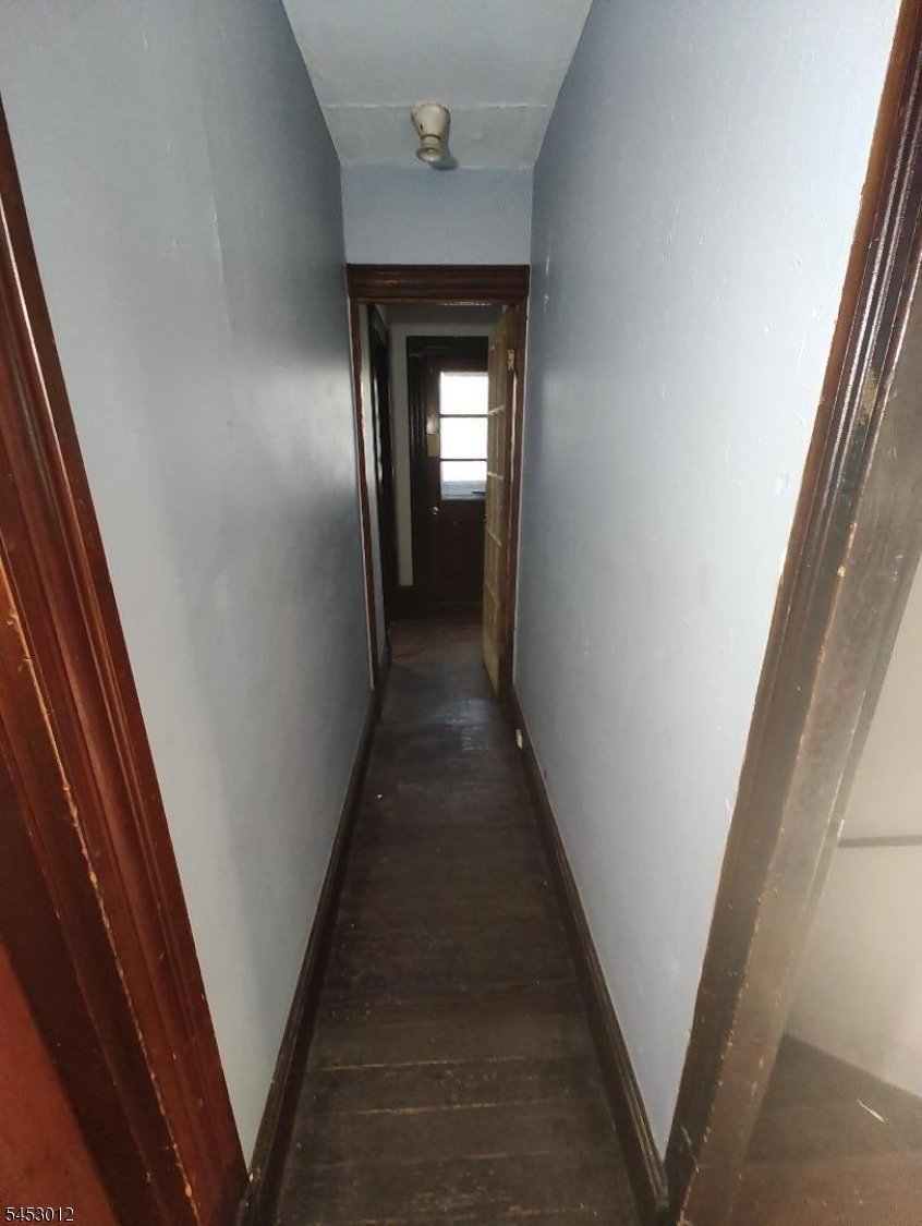 20 Grand Ave Property Photo 18