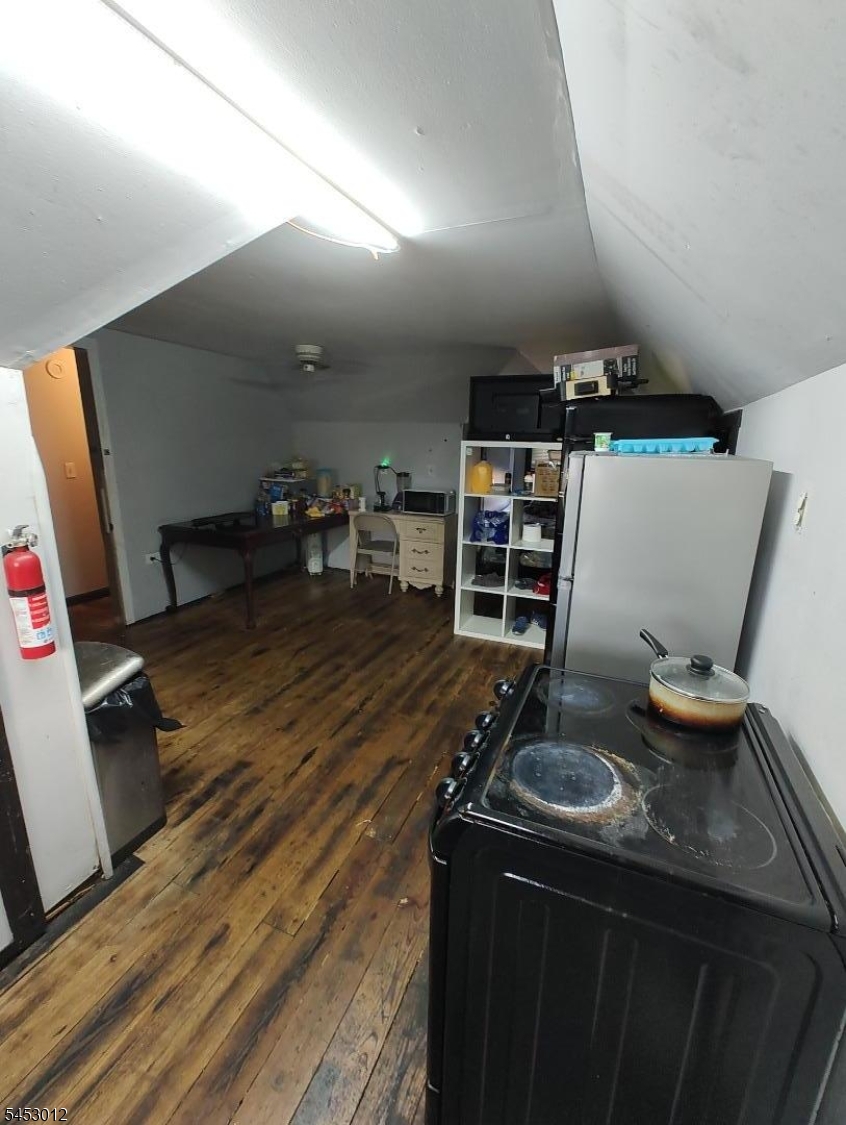 20 Grand Ave Property Photo 22