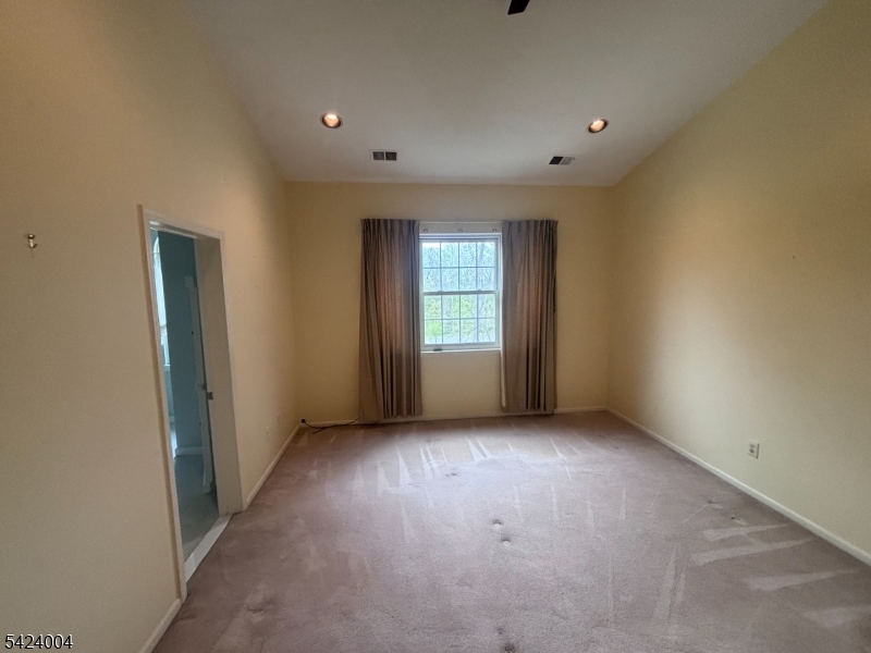 66 Witherspoon Ct Property Photo 10