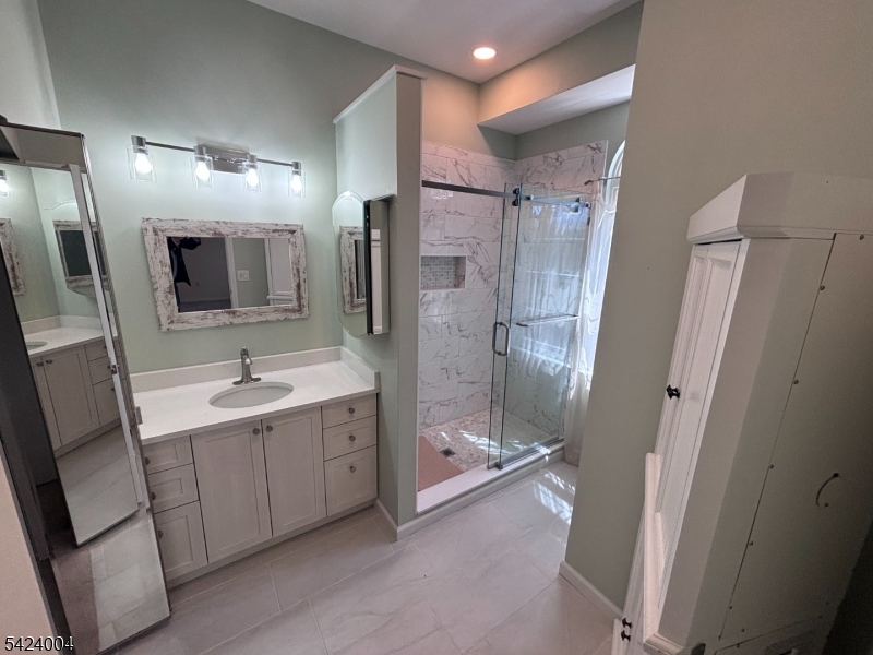 66 Witherspoon Ct Property Photo 11