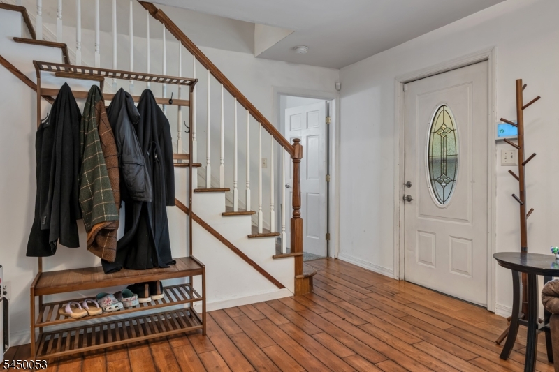 23 1st St Property Photo 5