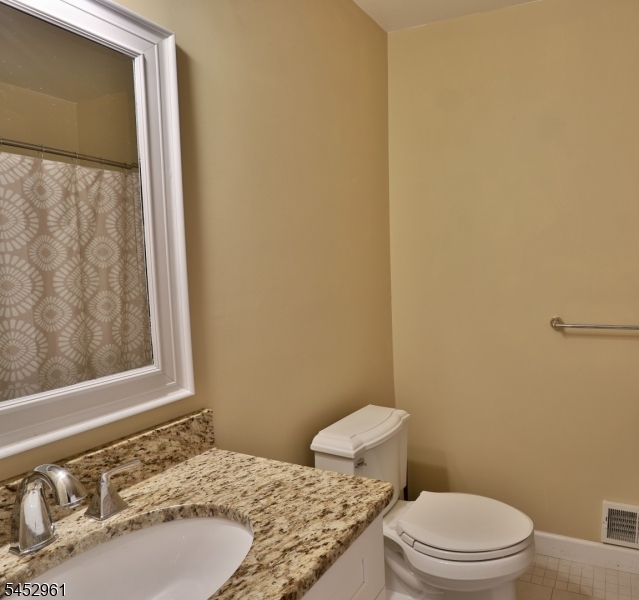 1006 Timberbrooke Drive Property Photo 17