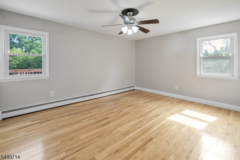 2 Stiles Ln Property Photo 30