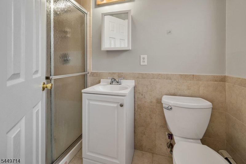 2 Stiles Ln Property Photo 32